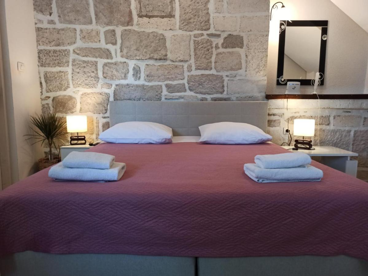 Guest House Renata1 Zadar Eksteriør billede
