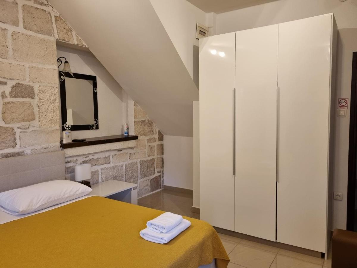 Guest House Renata1 Zadar Eksteriør billede